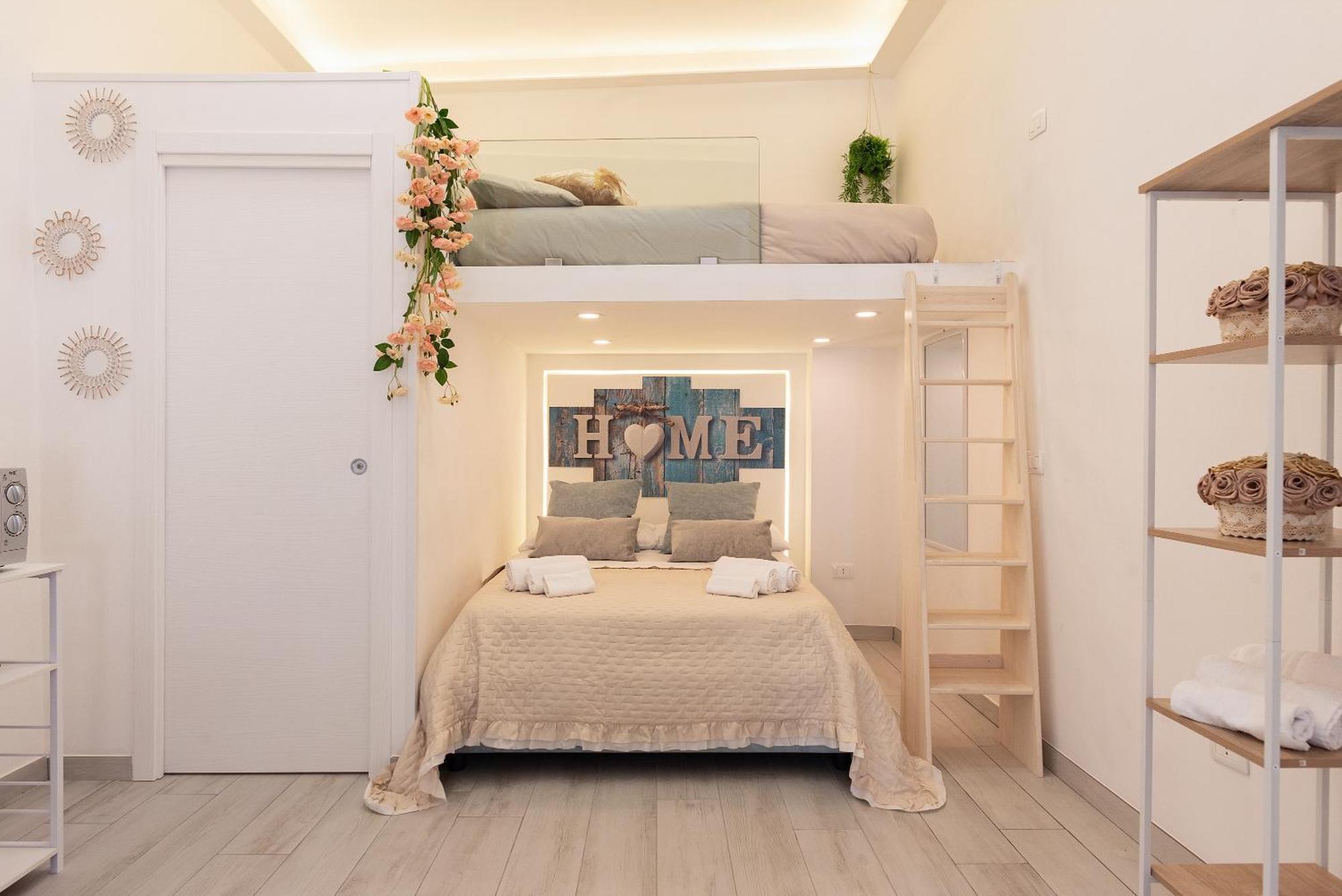 House Benedetta Centro Di Napoli Lejlighed Eksteriør billede